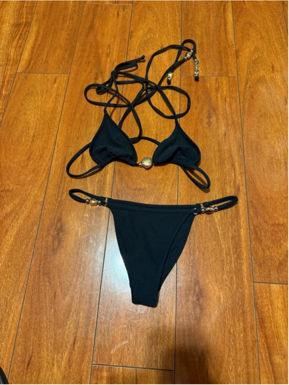 Women's SAME Black Gold Shell Detail Bikini Set S